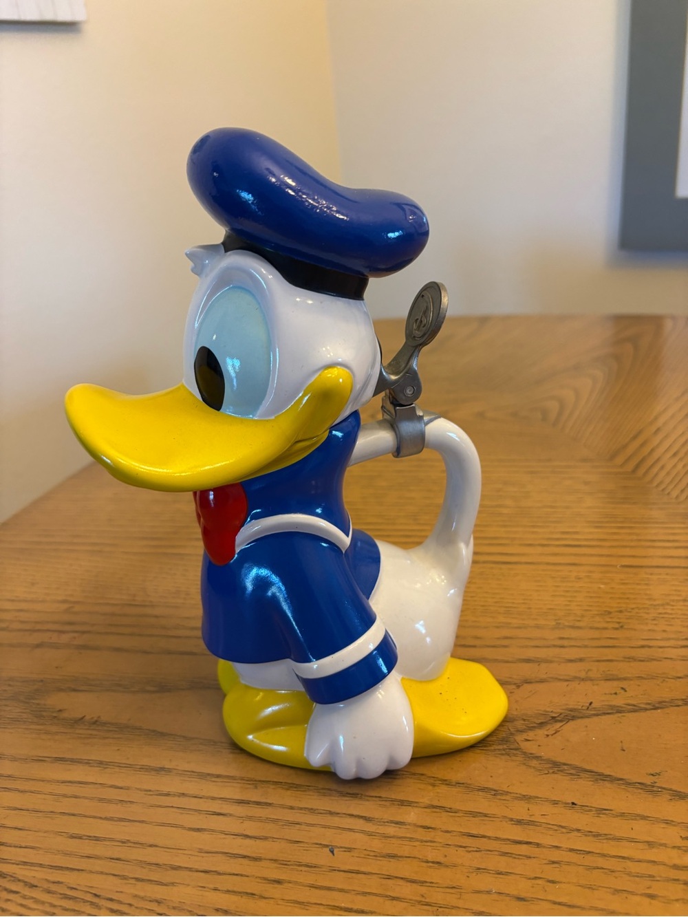 VTG 1992 Donald Duck Character Tankard Stein